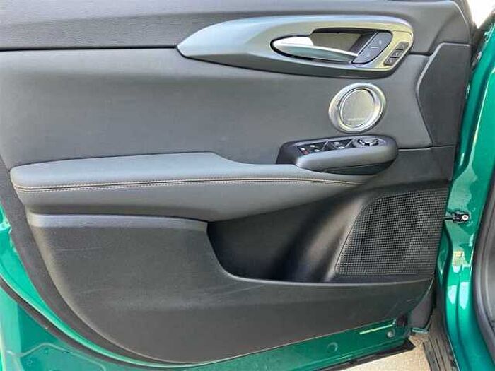 Alfa Romeo Tonale 1.5 T DCT Veloce LED ACC PDC Kamera Sitz+Lenkradheizung