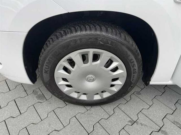 Opel Combo Life 1,5D 102Ps Edition Navi LED PDC Tempomat Carplay uvm.