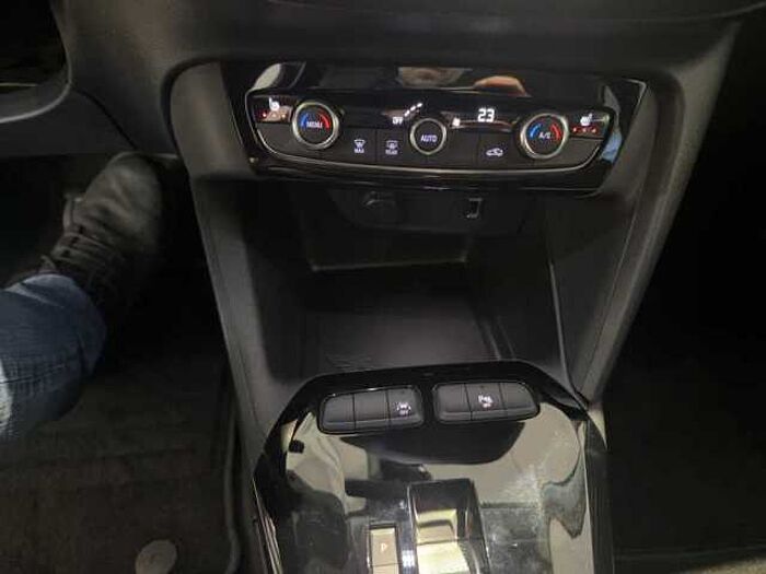 Opel Corsa -e, Elegance Kamera LED PDC SHZ Tempomat Carplay uvm.