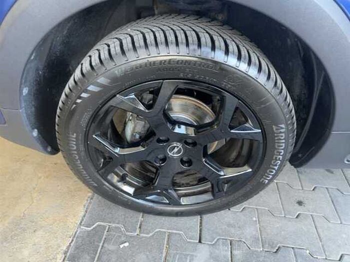 Opel Crossland X Ultim. 1.5D 110Ps Navi Alcantara LED PDC SHZ Carplay uvm.