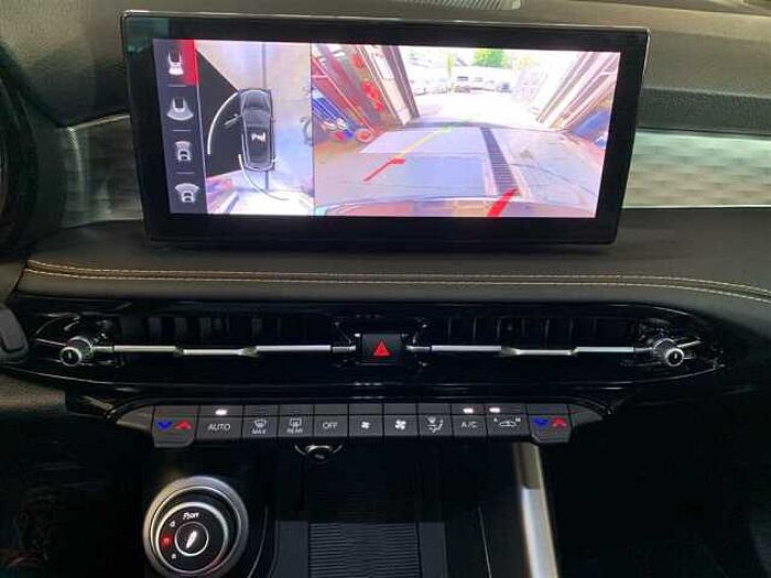 Alfa Romeo Tonale 1.5 T Veloce ACC Leder LED PDC Kamera Navi Harman/Kardon