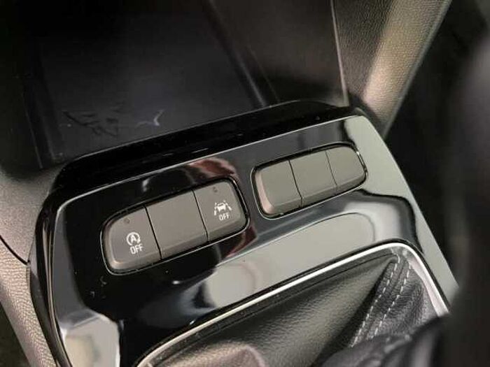 Opel Mokka 1.2T Elegance Kamera Winterpaket CarPlay LED