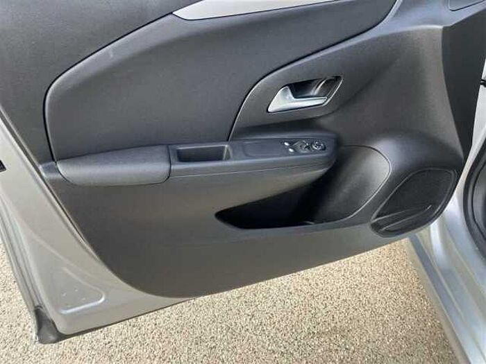 Opel Corsa 1.2 T Edition Sitzheizung PDC Bluetooth Tempomat