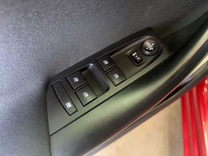 Opel Astra ST Business Edition AHK PDC LED SHZ Temopmat uvm.