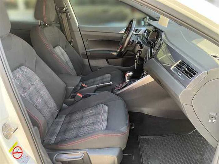 Volkswagen Polo 2.0 GTI DSG IQ-LED Navi Sitzheizung PDC Kamera ACC