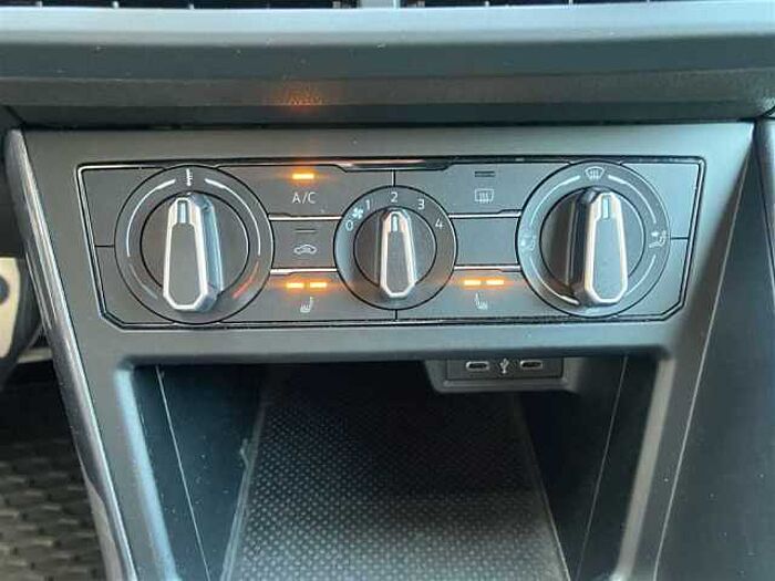 Volkswagen Polo 2.0 GTI DSG IQ-LED Navi Sitzheizung PDC Kamera ACC