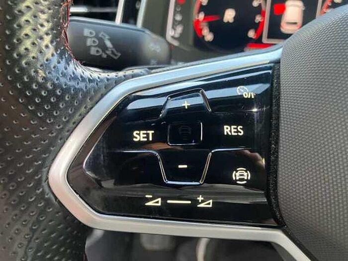 Volkswagen Polo 2.0 GTI DSG IQ-LED Navi Sitzheizung PDC Kamera ACC