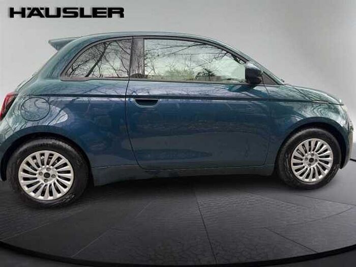 Fiat 500 42kWh Automatik *Keyless-Go* *Apple Carplay* *Navi* *Klimaautomatik*