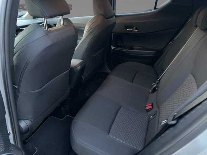 Toyota C-HR 1.8 Hybrid Team D Navi*Sitz-u. Lenkradheizung*Isofix*Bluetooth*Kamera*PDC*