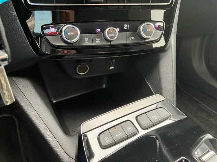 Opel Mokka 1.2T AT8 Elegance Navi LED PDC Kamera Sitzheizung