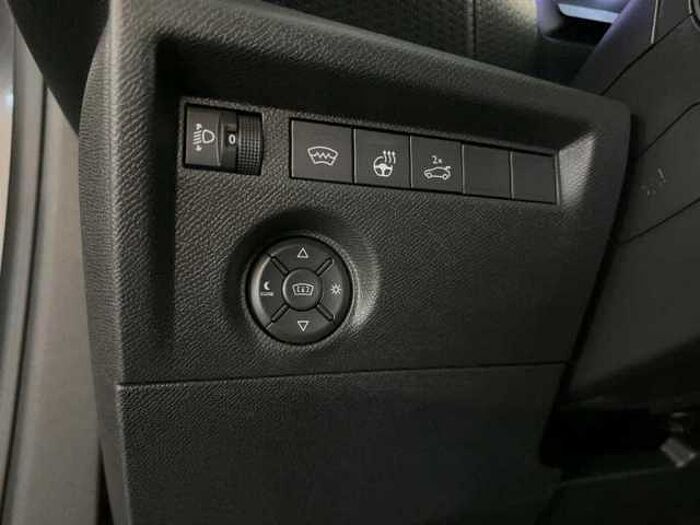 Citroen C4 X Shine Automatik PDC Navi Kamera Winterpaket LED