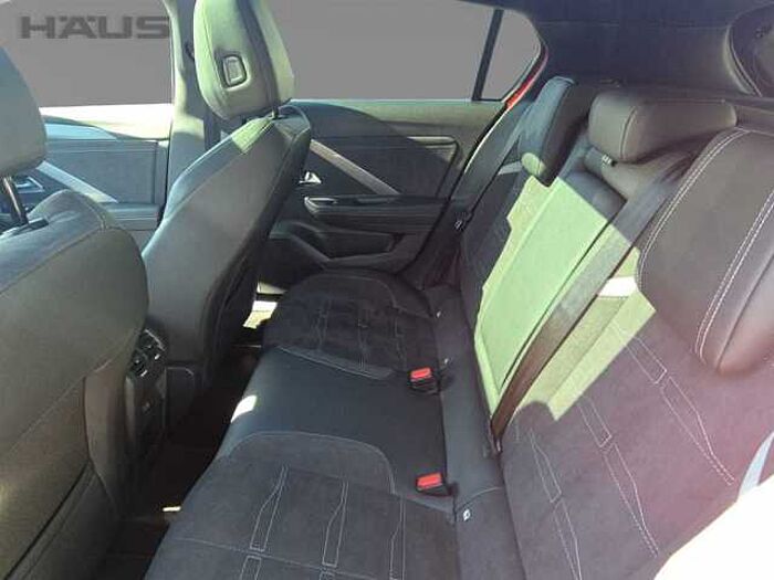 Opel Astra L Plugin Hybrid Ultimate AHK* Winterräder*