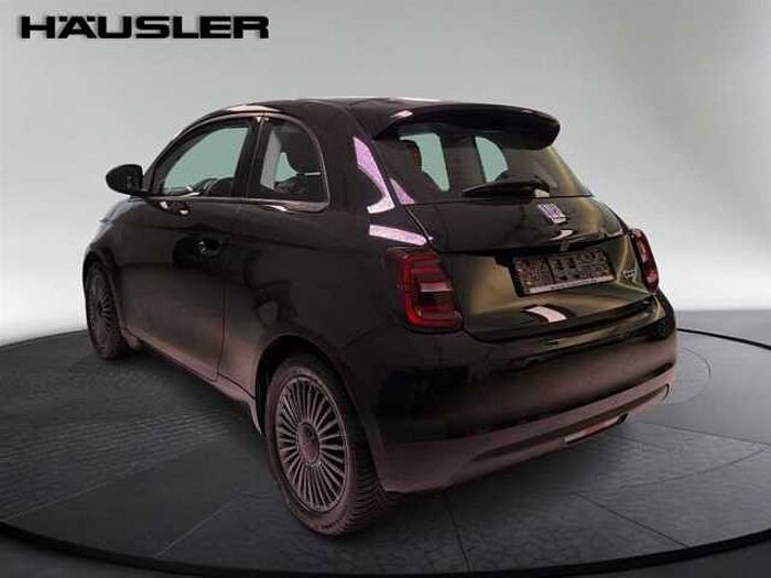 Fiat 500e 3+1 Icon Rückfahrkamera Sitzheizung KeyLess Navi