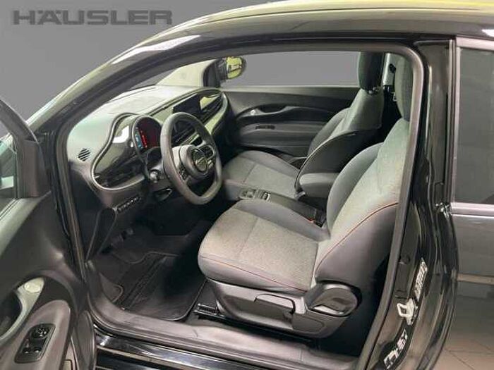Fiat 500e 3+1 Icon Rückfahrkamera Sitzheizung KeyLess Navi