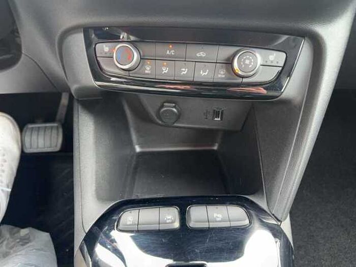 Opel Corsa 1.2 Edition Aut. *LED*Carplay*Kamera*Sitzheizung