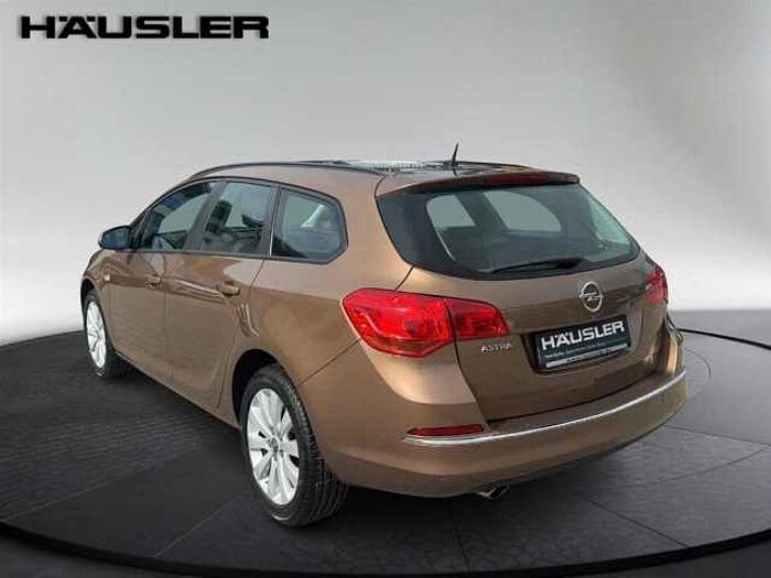 Opel Astra ST Style 1,6Sidi 1.Hand 170PS PDC 8Fach Klima umv.