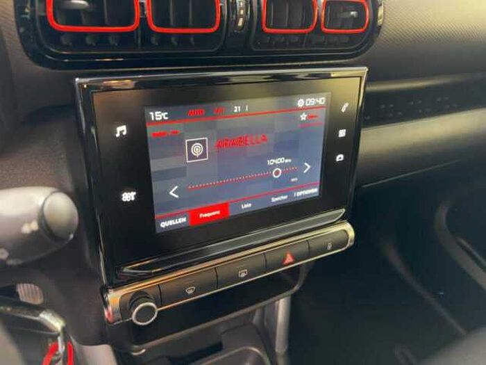 Citroen C3 Aircross Feel 1.2 PT Automatik Sitzheizung PDC hinten