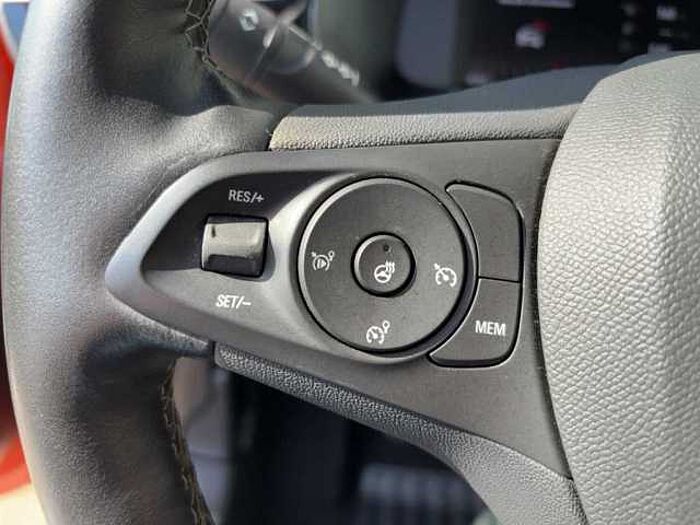 Opel Corsa Elegance 1.2 Rückfahrkamera LED Navi Winterpaket