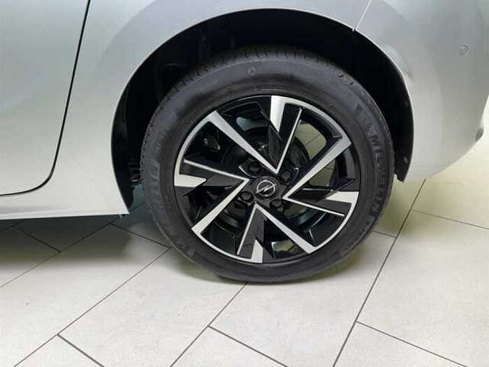 Opel Corsa GS 1.2 Direct Injection Kamera PDC Sitzheizung LED