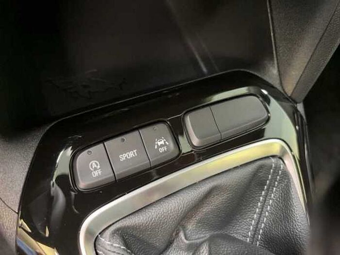 Opel Corsa GS 1.2 Direct Injection Kamera PDC Sitzheizung LED