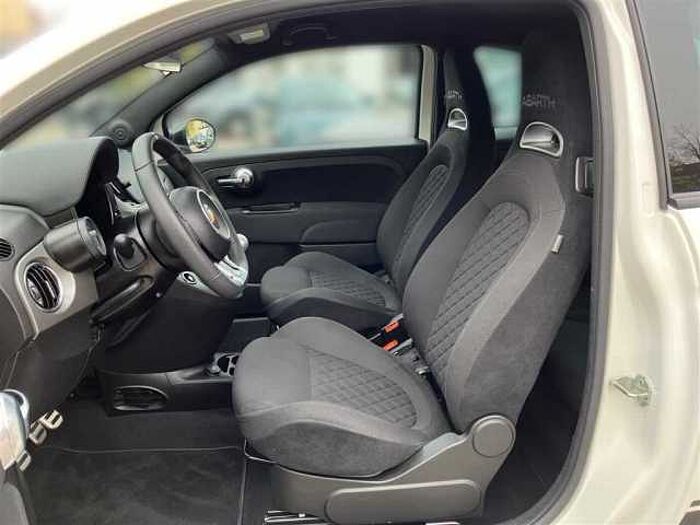 Abarth 595 1.4 T Navi PDC Klimaautomatik CarPlay