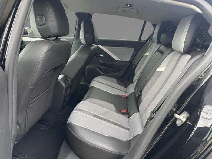 Opel Astra 1.2 Elegance*LED*Navi*Kamera*SHZ