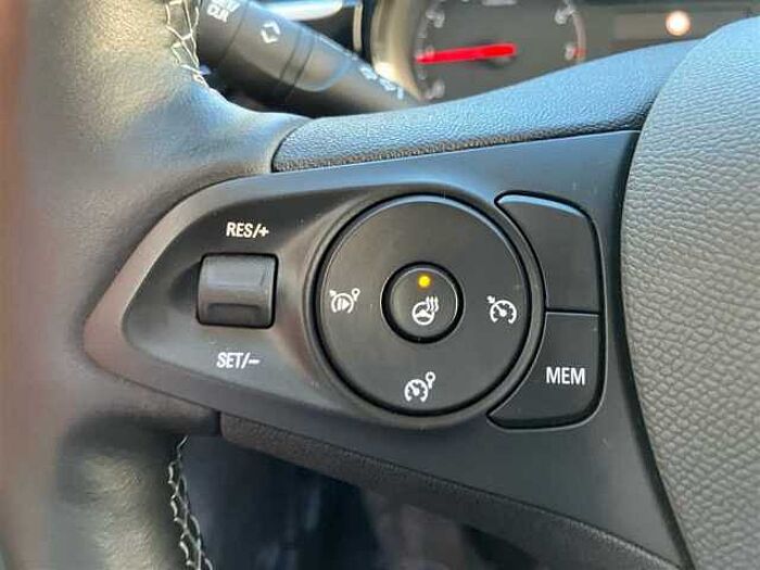 Opel Corsa 1.2 Turbo Elegance LED Navi PDC Kamera Sitz+Lenkradheizung