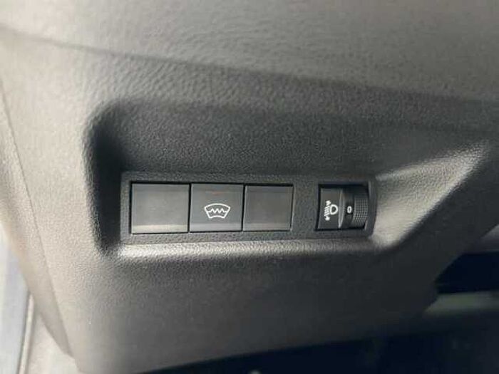 Fiat 600 125-Jahre-Edition PDC hinten Navi Sitzheizung