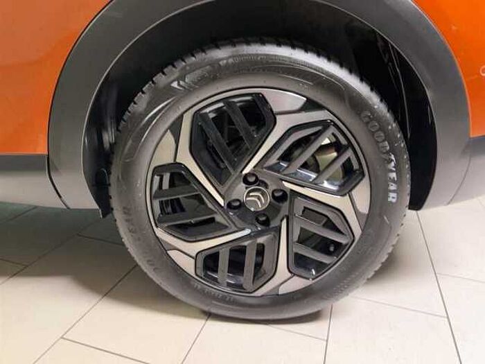 Citroen C4 1.2 PT 130 Shine Automatik Kamera LED PDC Navi