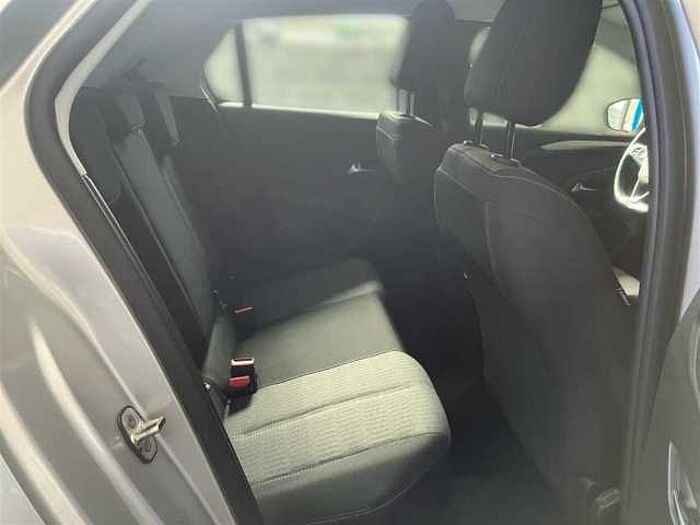 Opel Corsa 1.2T AT8 Edition LED PDC Kamera Navi Sitzheizung