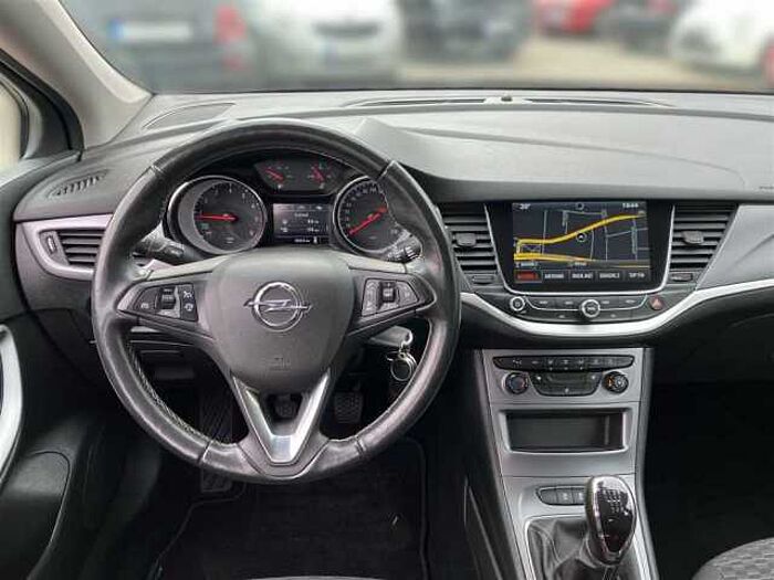 Opel Astra 1.4T 120 Jahre AHK Navi Sitz+Lenkradheizung PDC