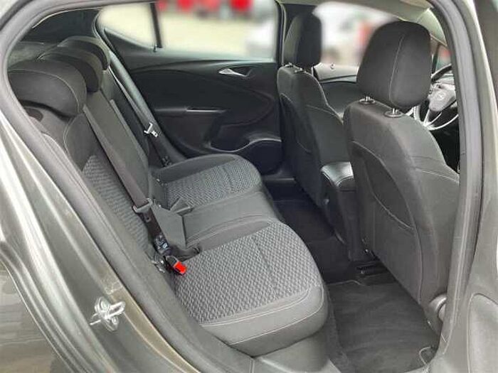 Opel Astra 1.4T 120 Jahre AHK Navi Sitz+Lenkradheizung PDC
