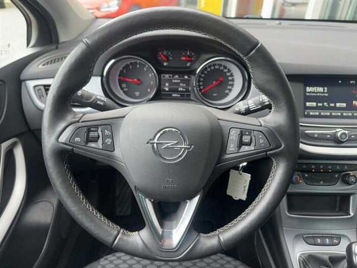 Opel Astra 1.2 Edition, Sitz+Lenkradheizung, PDC, Sicht-Paket, Tempomat, Isofix