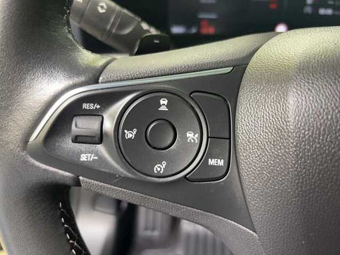 Opel Mokka Ultimate 1.2 Automatik PDC Kamera KeyLess Navi LED