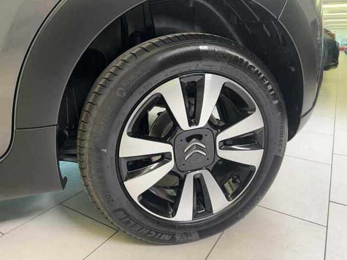 Citroen C3 PT 110 S&S Max Kamera Klimaautomatik LED Navi