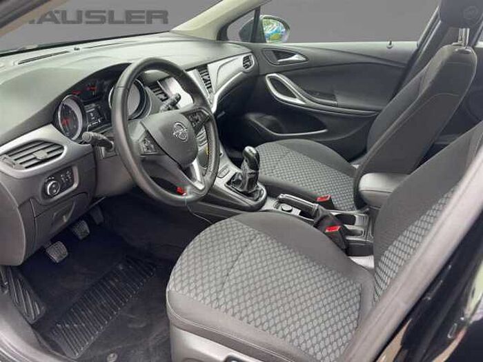 Opel Astra Edition 1.4 PDC Klimaautomatik Navi Sichtpaket