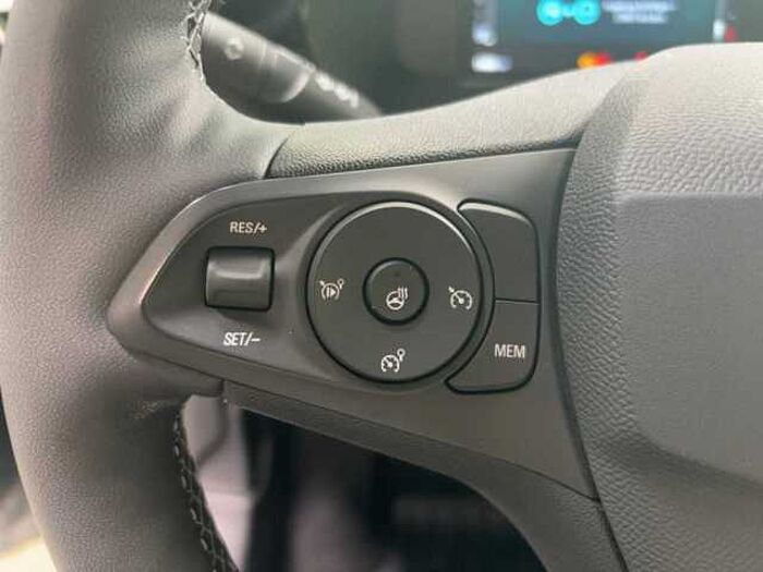 Opel Corsa 1.2 PDC Rückfahrkamera Winterpaket LED Navi
