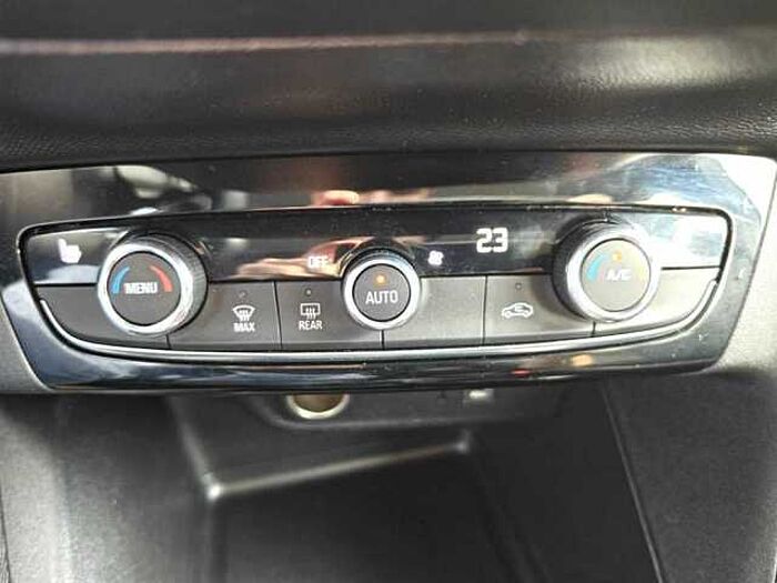 Opel Corsa 1.2 Elegance mit Navi*Automatik*LED