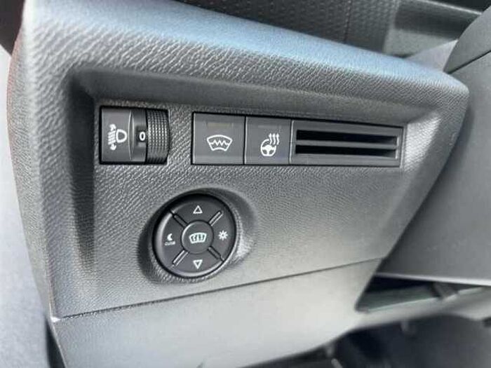 Citroen C4 PT 130 EAT8 Max Rückfahrkamera Navi KeyLess LED