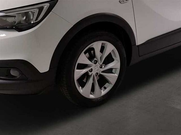 Opel Crossland X 1.2 INNOVATION Panoramadach Sitzheizung Parksensoren Klimaautom.