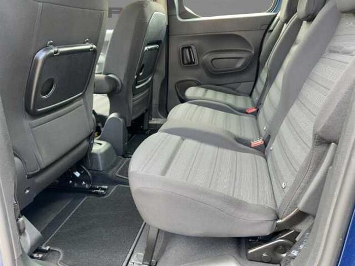 Opel Combo Life 1.2 mit Navi,PDC,RFK