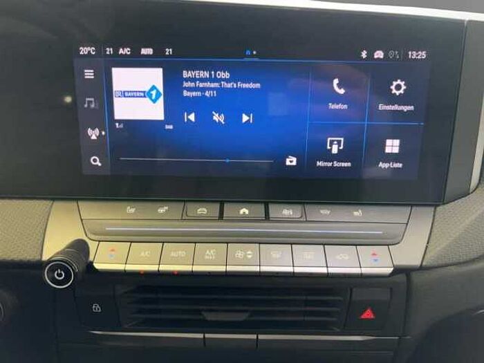 Opel Astra Elegance PDC Rückfahrkamera Sitzheizung LED