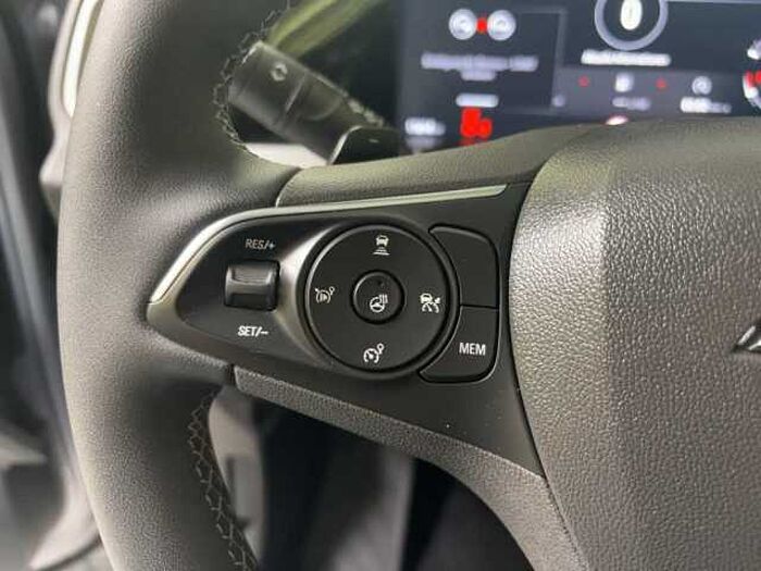 Opel Grandland X Ultimate 1.2 Automatik Leder Navi Kamera LED