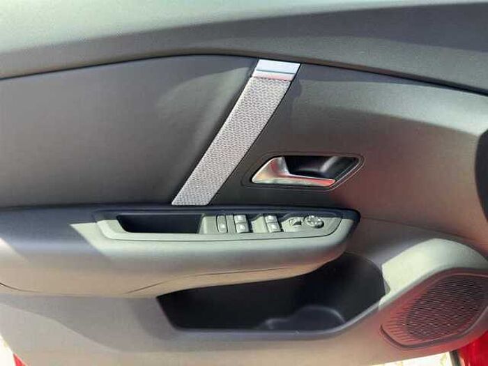 Citroen C4 Max 130PS AT8 HeadUp, Klimaauto Navi, Kamera, LED