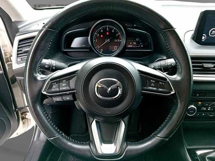 Mazda 3 Signature Head Up, Kamera, Navi, Sitzheizung,