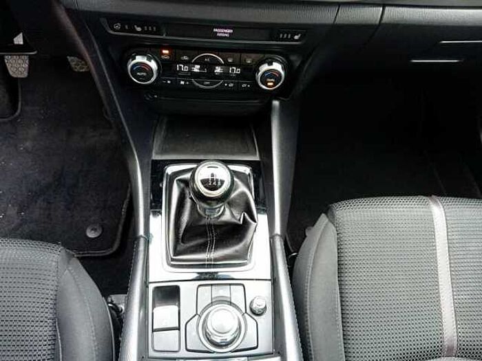 Mazda 3 Signature Head Up, Kamera, Navi, Sitzheizung,