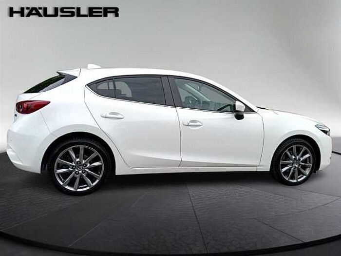 Mazda 3 Signature Head Up, Kamera, Navi, Sitzheizung,