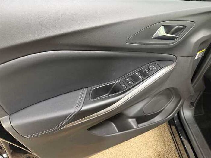 Opel Grandland X Business Editon*1.2*Kamera*Navi*PDC*SHZ*