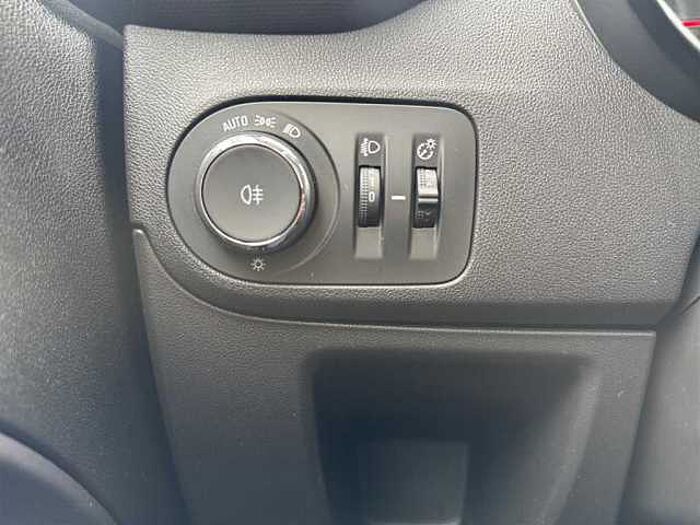 Opel Crossland X EDITION Klima Parksensoren Sitzheizung