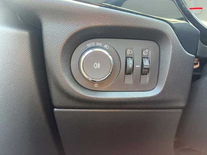 Opel Corsa EDITION PDC, Bluetooth, Alufelgen, Klima
